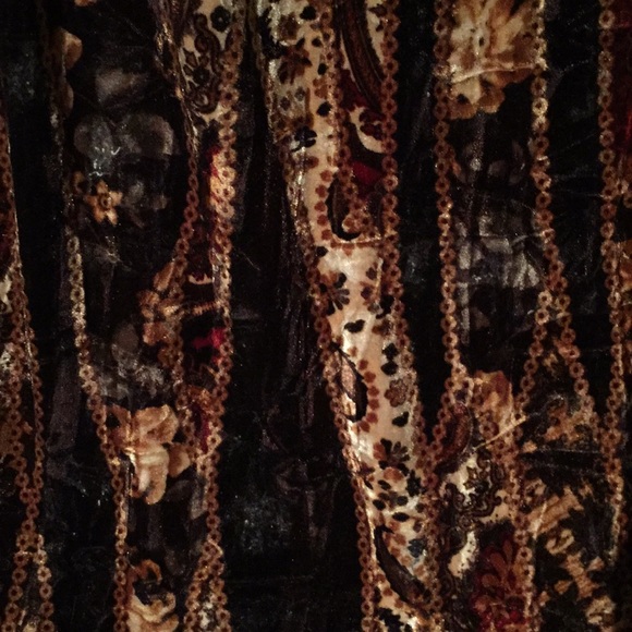 Jewel Dress - Picture 2 of 3